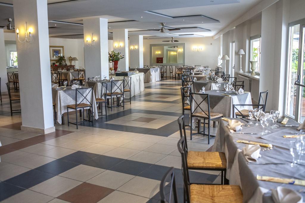 Hotel Enterprise Montalto di Castro Dış mekan fotoğraf